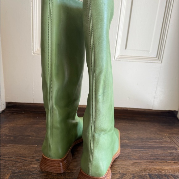 Buttery soft miista boots in green leather new in box size 38 - Picture 5 of 7
